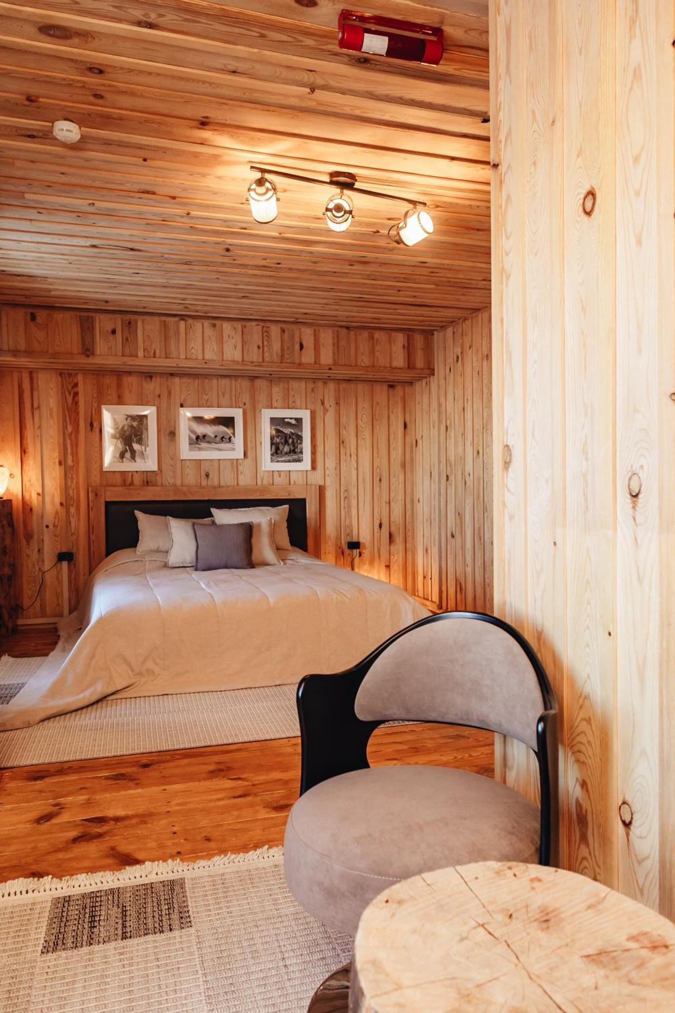 Le Mont Hotel Almaty Luaran gambar