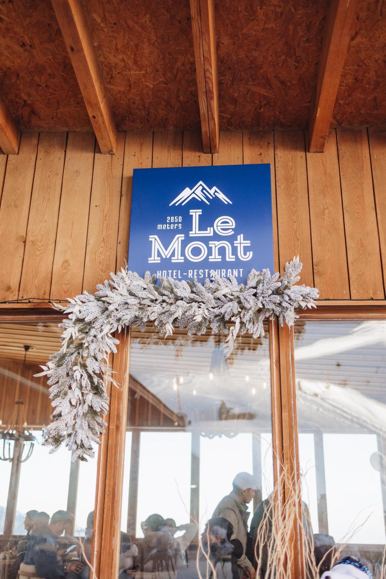Le Mont Hotel Almaty Luaran gambar